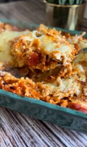 One Pan, Dump & Bake Chicken Parmesan Casserole