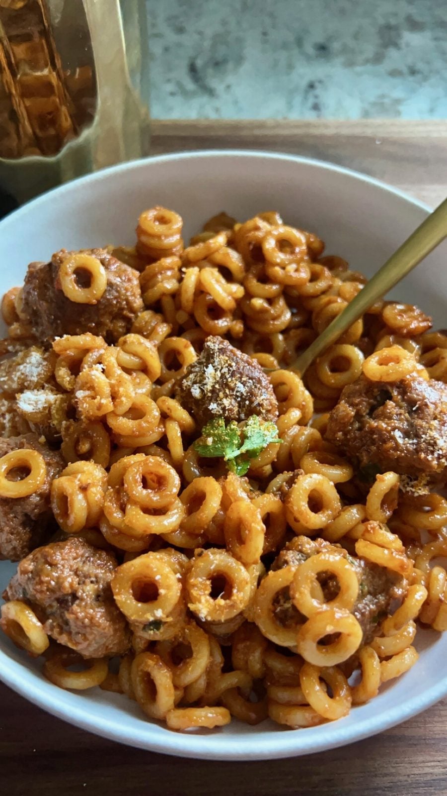 homemade spaghetti os with meatballs