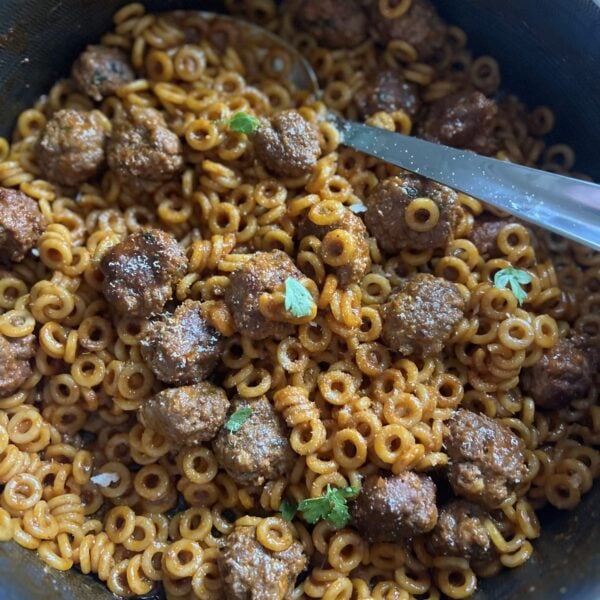 homemade spaghetti os with meatballs