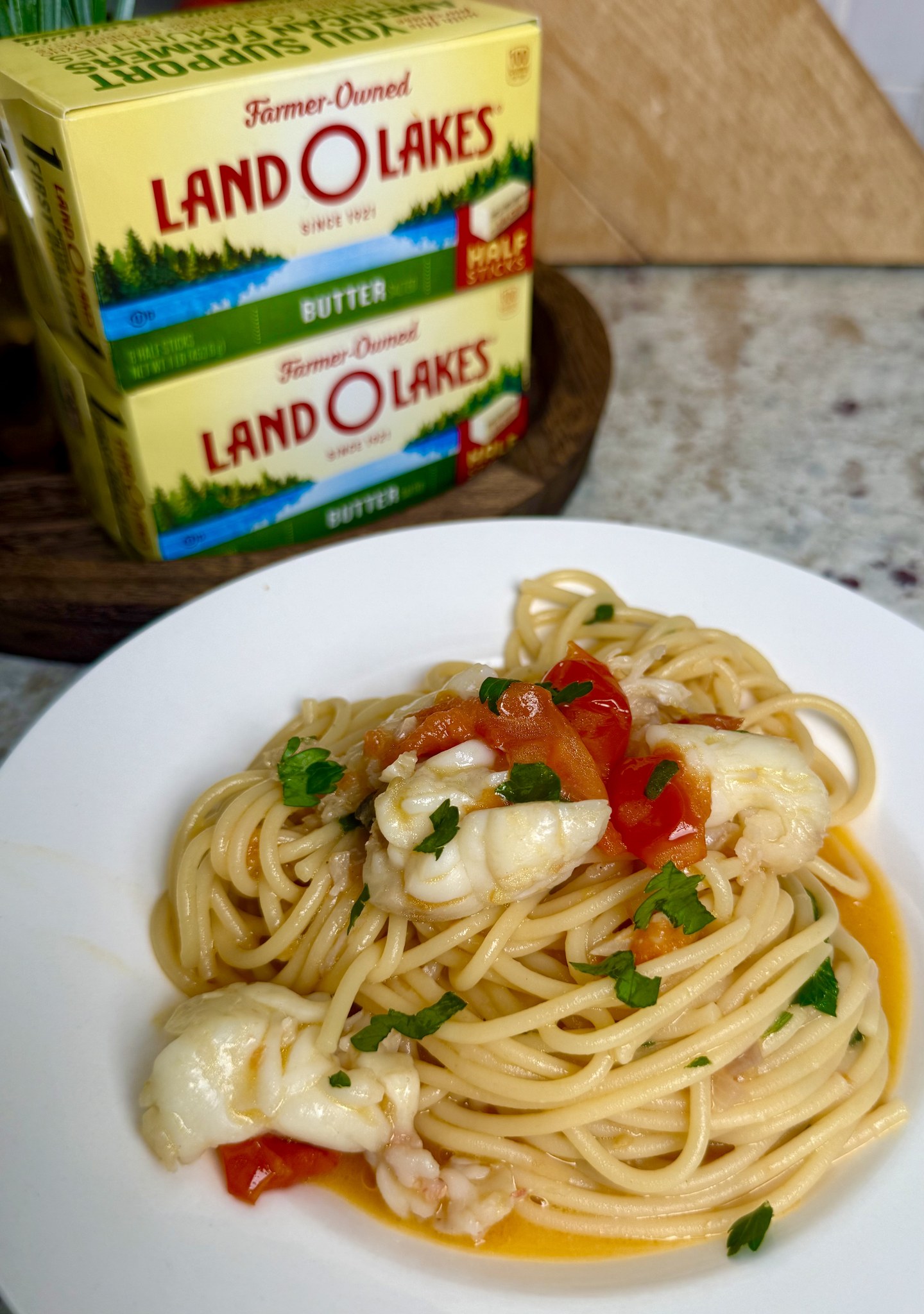 30 Minute Buttery Lobster Pasta final pic 1