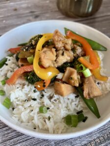 One Pan Chicken and Vegetable Stir Fry (30 Minutes)