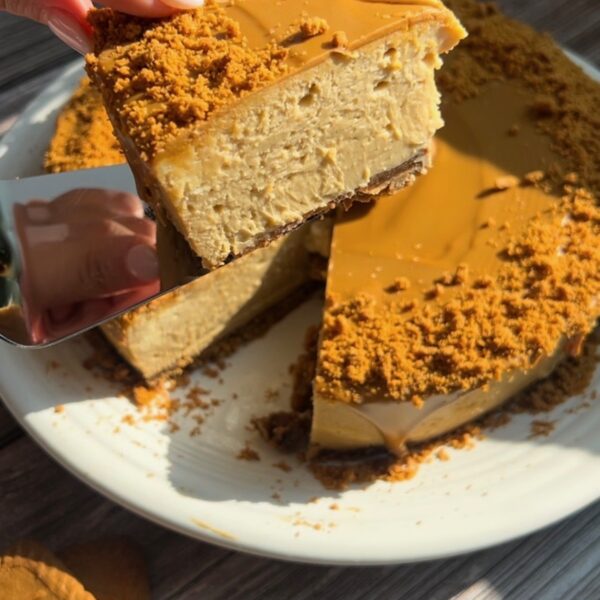 Viral Biscoff Cheesecake