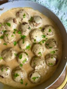 Creamy Swedish-Style Turkey Meatballs