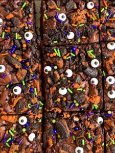 Halloween Oreo Brownies